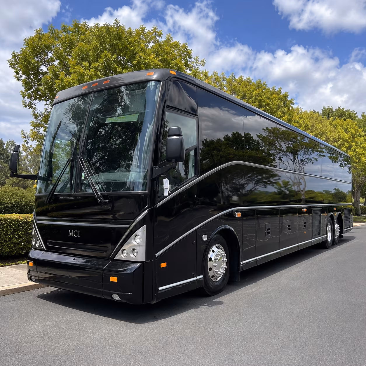 shuttle your team between downtown hotels and the david l lawrence convention center